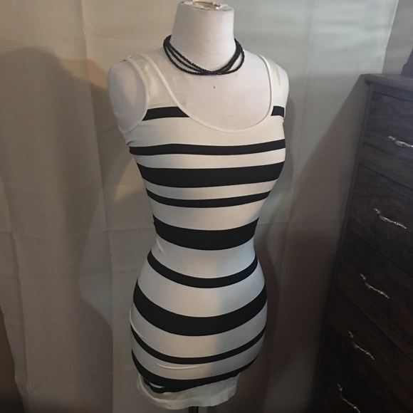 Bebe mini dress - Picture 1 of 5